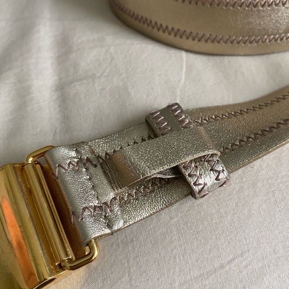Vintage Prada Gold Metallic Belt with Floral Buckle Design - Picture 7 of 13